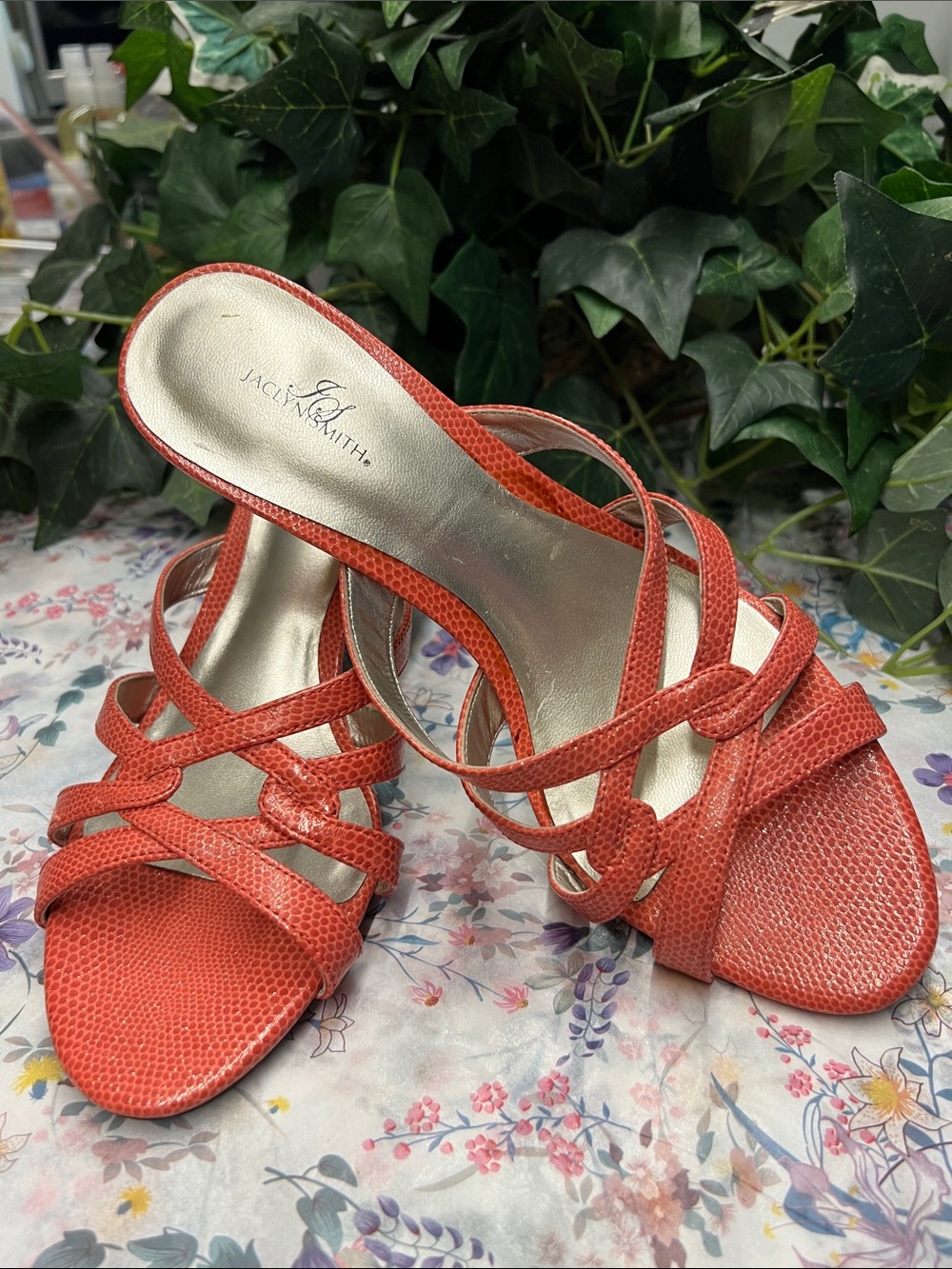 NWT-Jaclyn Smith Coral Red Strappy Heeled Sandals Size 7